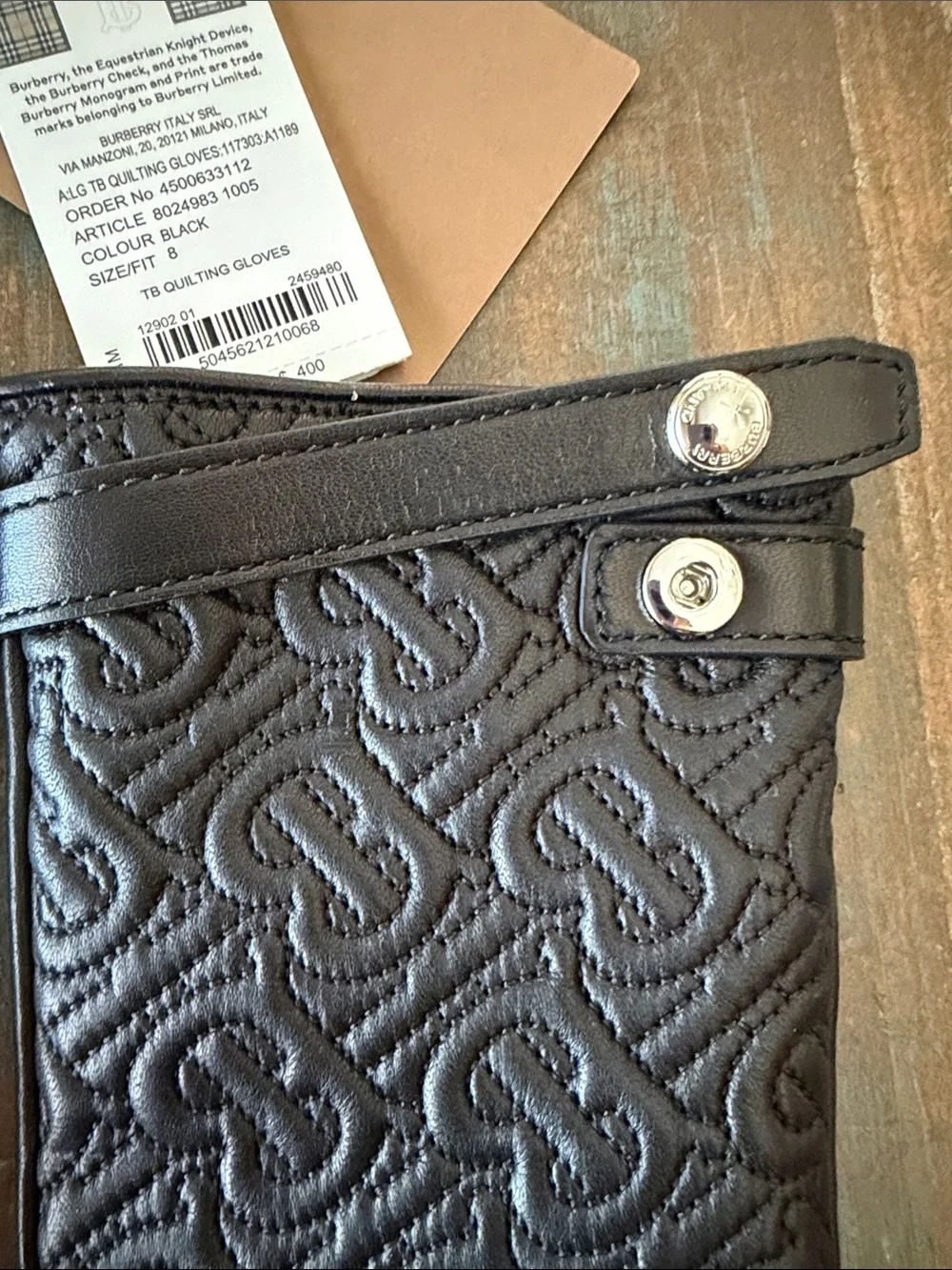 NWT Burberry Black Quilted TB Monogram Leather Gloves with Snap Cuff size 8